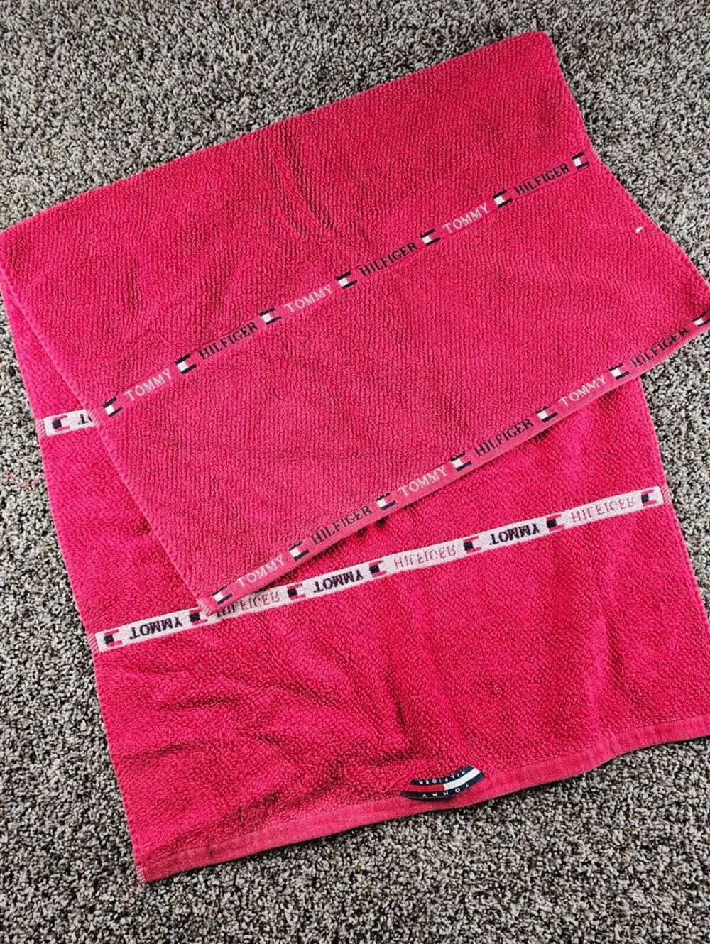 Vtg Y2K Tommy Hilfiger beach towel featuring a Classic Red stripe design